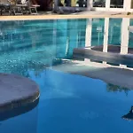 Hotel &