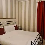 & 4* Cortona