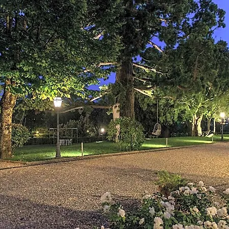 & Hotel 4*