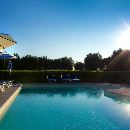 Otel & 4*